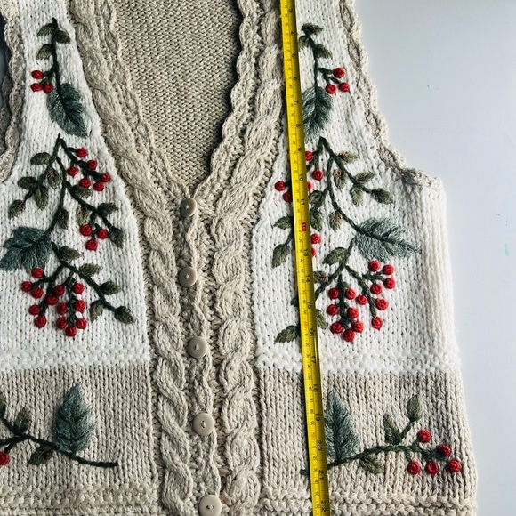 Bobbie Brooks Cream and Tan Embroidered Cardigan - Picture 9 of 9